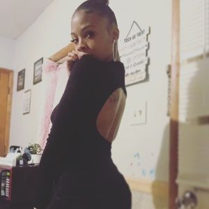 Meet your Posher, Layia